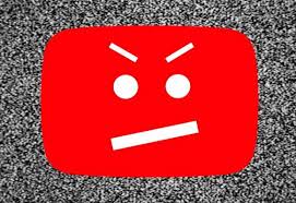 Pengunjung melintasi logo bank bri di sebuah pusat perbelanjaan di jakarta, senin (13/4). Cara Jadi Agen Brilink Update Termudah Dan Akurat