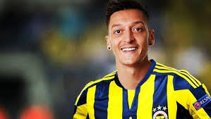 German midfielder mesut özil emerged as one of soccer's rising stars during the 2010 fifa world cup and his three soccer player mesut özil was born on october 15, 1988, in gelsenkirchen, germany. Fenerbahce Mesut Ozil Transfer Completed Gmspors