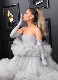 Yes, the side to side singer is back to her lighter hair color! Ariana Grande S Blond Hair Color At The Grammys 2020 Popsugar Beauty