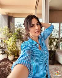 Katrina Kaif Photos - Bollywood Actress photos, images, gallery, stills and  clips - IndiaGlitz.com