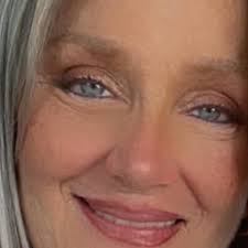 Does anyone have difficulties with their WiFi streaming in Emerald Lakes  area?