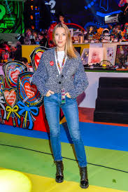 Is ewa chodakowska married or single, who is she dating now and previously? Ewa Chodakowska Zdradzila Czy Moze Miec Dzieci Kozaczek