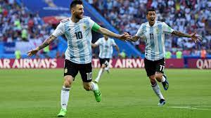 Lionel messi or angel di maria? Lionel Messi News I Love To Play With The Dwarf Barcelona S Argentine Star Is The Only Reason Angel Di Maria Would Join Catalan Giants Goal Com
