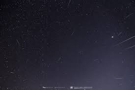 Macmillan space centre provides tips on how to view the lyrid meteor shower this april 2021 from vancouver. Earthsky Earthsky S 2021 Meteor Shower Guide