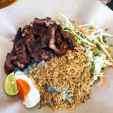 Resepi yang saya kongsikan ini sangat mudah dan bagi anda yang tak reti nasi minyak harapnya entri ini boleh membantu anda yang sedang kebingungan hendak. Photos At Nasi Kerabu Losong Kuala Terengganu Terengganu