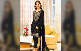 Pollywood movies sufna wallpaper #4. Sufna Actress Tania Looks Beautiful In Black Suit Shares Pic On Instagram