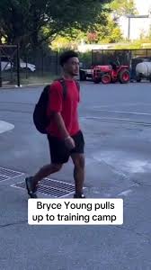 Where does it look like Bryce Young is going? 😅 #bryceyoung #nfl (via  JustBlande/X)