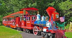 Niabi can bring the zoo experience directly to your digital class, group meeting, or living room! Niabi Zoo Home Quad Cities Zoo Forest Preserve