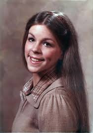 It is my sad duty to announce the passing of Stephanie Reneé Straub McMurry  . Her classmates of NHS 1979 will miss her sweet spirt and smile. March 4,  1961