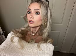 hello I can't find post that isn't sexist, why USA so evil? <$1000/m?