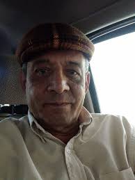 What are the recommendations for a truck bed helper for arthritic  individuals?