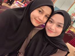 Temubual eksklusif memey suhaiza suhaimi. Anak D4ra Bukan Main Lawa Teman Tolong Jadi Model Memey Marissa Dania Dipuji Ramai Limau Madu Press