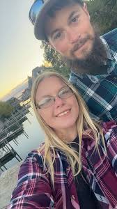 Danielle Goss (@danimarie2901)