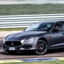 Simply research the type of used car you're interested in and then select a car from our massive. Maserati Ghibli Trofeo Quando La Berlina Diventa Cattiva Con I Suoi 580 Cv Rmc Motori
