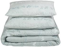 Get the lowest price on your favorite brands at poshmark. Amazon Com Calvin Klein Home Nightingale Comforter Set Queen Sea Mist Bedding Bath Comforter Sets Calvin Klein Bedding Queen Comforter