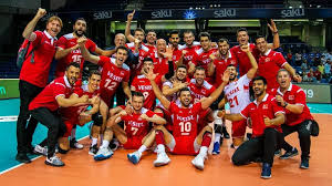 Milliler, grupta ilk ikide yer alması halinde çapraz eşleşme usulüyle diğer grupta bulunan çin, yunanistan ya da kanada ile karşılaşacak. Turkiye A Milli Erkek Voleybol Takimi Ozgur Denizli