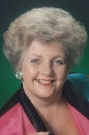 Noreen Carlson's Instagram, Twitter & Facebook