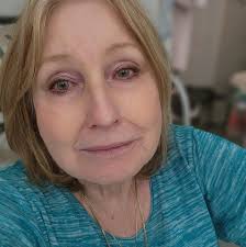 Should I choose terrazzo or porcelain tile flooring?