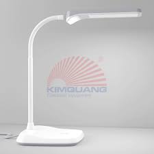 Đèn bàn LED cảm ứng