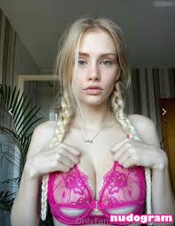 Julia Damro  juliaa420  juliadamro Nackte geleakte OnlyFans Foto 89 -  Nudogram v2.1