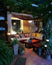 Would You Want To Spend Evenings Here With Friends Check Out Desigedecors Com To Get More Inspiration Interiorde Backyard Decor Patio Design Backyard Design