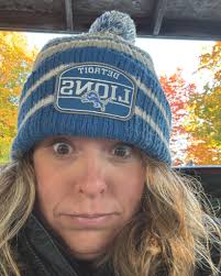 Good Morning, Mt. Pleasant!! Well, it's cold, but it is mid-October, so I  guess that's to be expected! Our last Market in MP will be