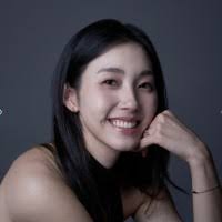 Yuna Cho's Instagram, Twitter & Facebook