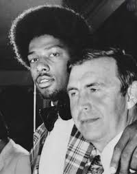 🏀On August 1, 1973 Julius Erving was traded by the Virginia Squires with  Willie Sojourner to the New York Nets for George Carter, draft rights to  Kermit Washington and $750,000. The Squires,