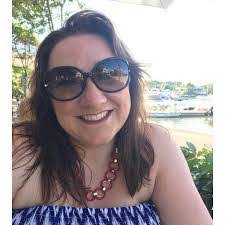 Laura Stewart's Instagram, Twitter & Facebook