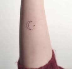 Mond Stern Tatowierung Tattoos Frauen Mini Kleine Tattoos Kleine Tattoos Frauen Kleine Tattoo Ideen