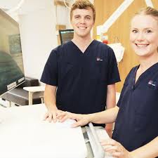 Best prices on mobb scrubs canada has | get mobb scrubs, nursing scrubs, medical uniforms and chef uniforms vancouver. Bmdh Emergency Department Home Wslhd