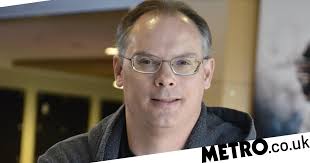 Epic Games boss Tim Sweeney has Twitter rap battle with angry gamer