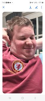 Love caleb's land-rover.. wish I had one, he looks a cool looking dude  driving it.!