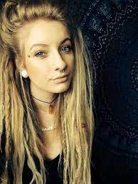 Dreads Girl Blonde Dreads Dread Hairstyles
