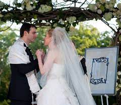 (clinton was a guest at trump's 2005 wedding to melania.) as the presidential election heated up, however, tensions threatened to complicate their last fall chelsea told people, of her relationship with ivanka: Where Ivanka Trump And Chelsea Clinton May Pray On Rosh Hashanah The Times Of Israel