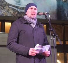 Chujava, proruský kapitán, Ficova špeciálna operácia. Nebudeme ticho,  odkazuje východ