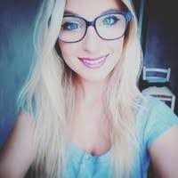 Lisa Canto's Instagram, Twitter & Facebook