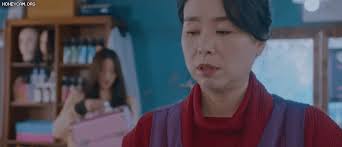 Hạnh phúc chưa bao lâu, Cha Eun Woo đã bỏ Moon Ga Young mà đi trong True  Beauty tập 14