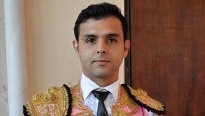 Voy a defender mi tierra, mi plaza y no me voy a dejar: Sergio Garza