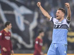 La lazio, a partire da ciro immobile, ha profuso ogni energia per onorare fino all'ultima partita il campionato, anche se qualche discutibile interpretazione e. Lazio Il Ciro D Europa In 80 Giorni I Gol Del Bomber Per La Champions Corriere It