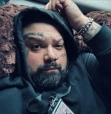 Taylor Hoang (@taylorhoangtattooer) • Instagram photos and videos