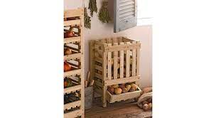 Utiliser de vieilles palettes de bois. Idees Diy Palettes Pratique Rangement