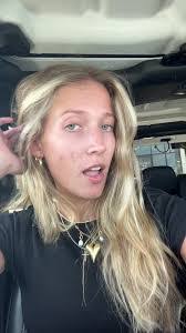 Jennifer Roundtree's Instagram, Twitter & Facebook