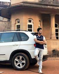 Pearl V Puri Wiki Age Girlfriend Family Caste Religion Biography More Wikibio Teri aankhon mein song |divya khosla kumar, pearl v puri latest music video of pearl v puri teri aankhon mein is out pearl v puri wiki age girlfriend