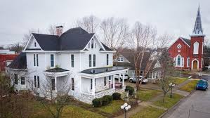 Whispers Estate In Indiana For Sale For 130k Ghosts Included In 2020 Haunted Houses For Sale Real Haunted Houses Mansions For Sale