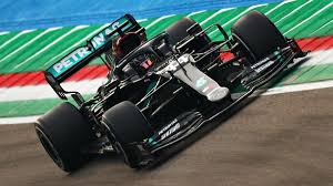 Così come tanti altri circuiti storici in europa, anche imola nacque come tracciato stradale subito dopo la fine della seconda guerra mondiale, prima di trasformarsi in un circuito permanente e. Formula 1 Emilia Romagna Grand Prix Lewis Hamilton Wins As Mercedes Clinch Title Eurosport