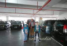 Walau bagaimanapun perkara ini sedar tak sedar ada dan dihadapi oleh para pengguna jeti yang tidak berwaspada. Banding Harga Sebelum Nak Park Kereta Ke Klia Nhazla Fikri