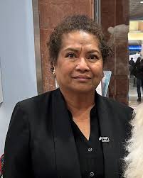 An airport employee won over a customer for being “lovely and attentive”  during a visit to one of PHX's many shops. Flora N. is a customer associate  with airport contractor CASA Unlimited,