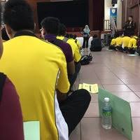 Ungku omar bin ungku ahmad benannt wurde. Dewan Warisan Politeknik Premier Ungku Omar 1 Tip