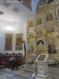 Avem nevoie de aceasta biserica? Paraclisul Catedralei Mantuirii Neamului Impresii Catedrala Mantuirii Neamului BucureÈ™ti Amfostacolo